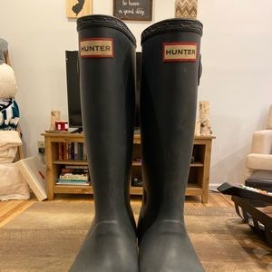 Hunter Rain Boots - Navy Blue